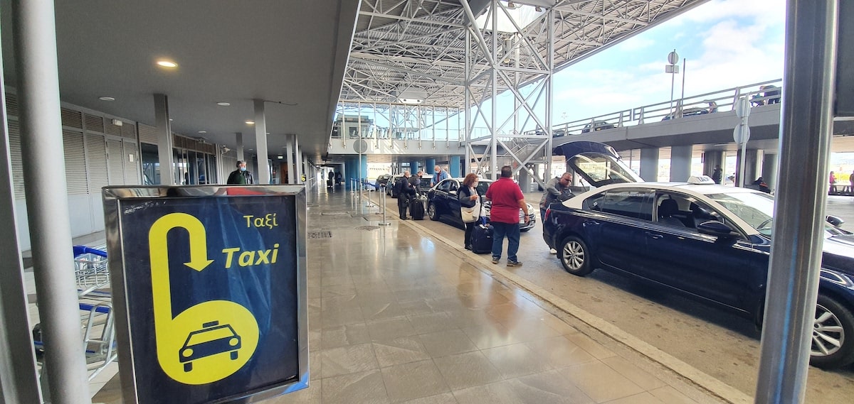 Сколько стоит отдых в Греции - трансфер из аэропорта Салоники